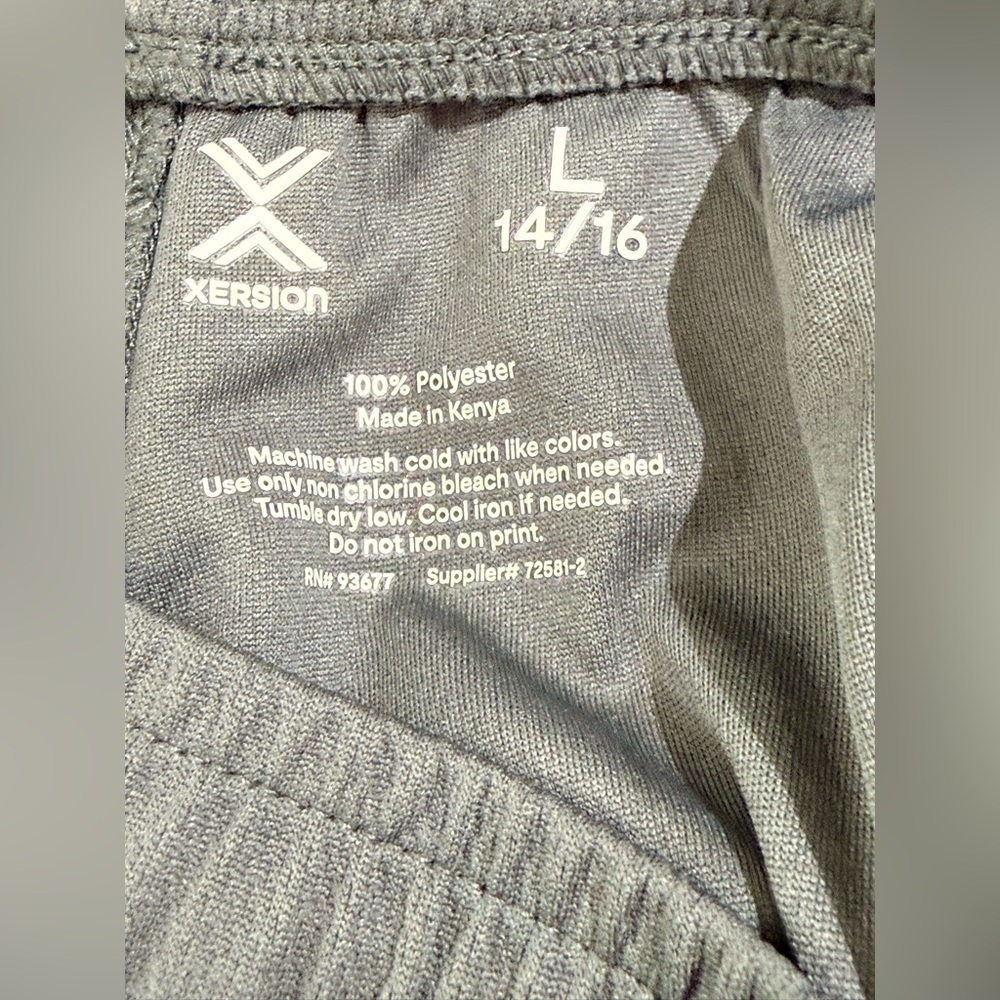 Xersion quick-dri pants in gray size L. - Picture 6 of 6